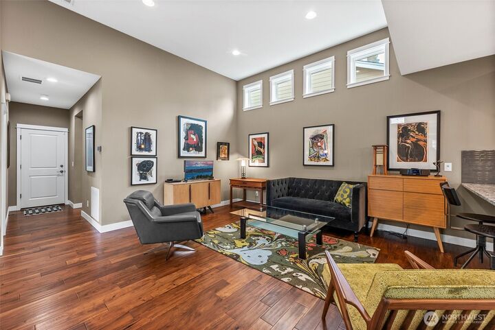 Property Photo: 14317 Knoll Park Drive E WA 98391
