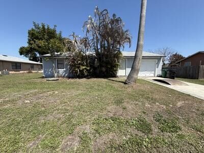 Property Photo: 1809 SW Morelia Lane FL 34953