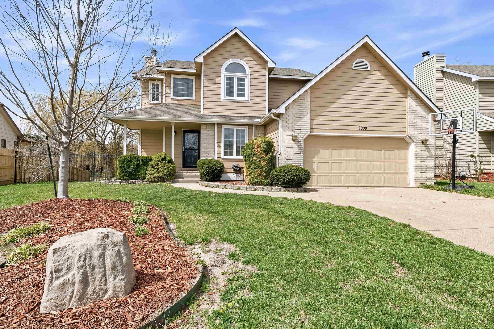 Property Photo:  2309 N Chadsworth St  KS 67205 