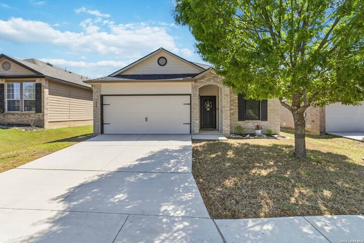 Property Photo:  906 Rustic Light  TX 78260 