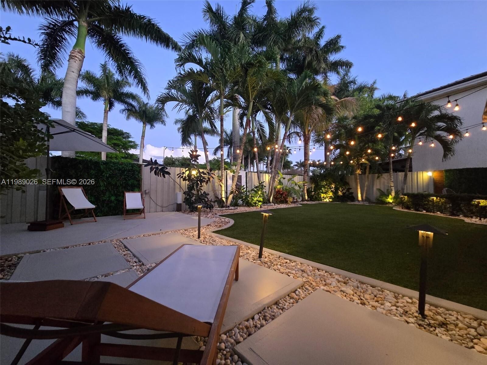 Property Photo: 365 NE 32nd Ter 365 FL 33033