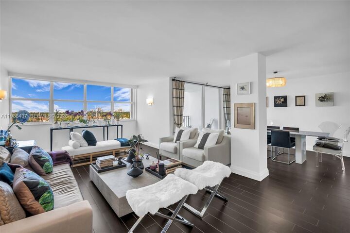 Property Photo: 1400 S Ocean Dr 804 FL 33019