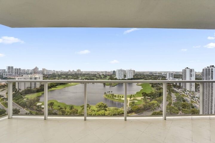 Property Photo:  20281 E Country Club Dr 2209  FL 33180 