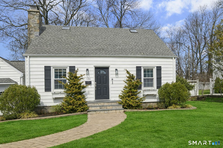 Property Photo:  134 Killian Avenue  CT 06611 