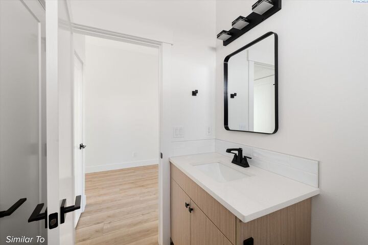 Property Photo:  6629 W 27th Ave 29  WA 99338 