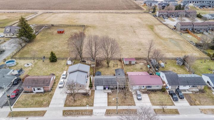 Property Photo: 161 Huron Street E ON N0M 1S1