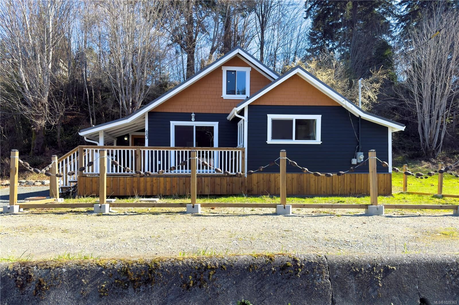 Property Photo: 683 Green Rd BC V0P 1N0