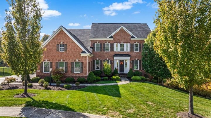 Property Photo:  204 Durrow Ct  PA 16046 