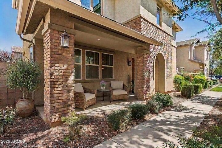 Property Photo:  922 S Agnes Lane  AZ 85296 