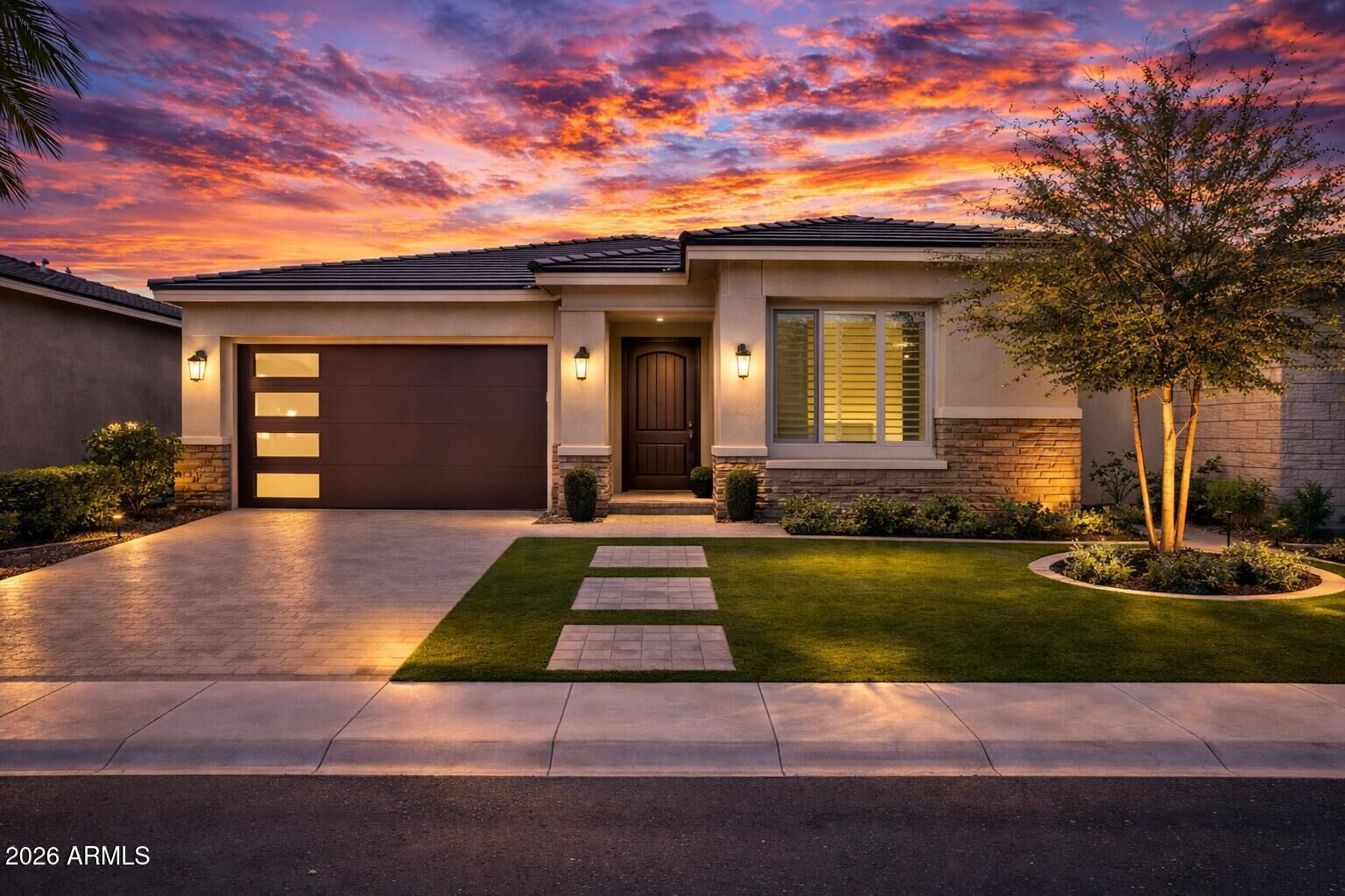 Property Photo:  2831 E Los Gatos Drive  AZ 85050 