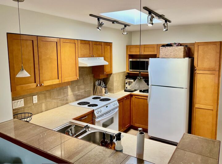 Property Photo: 3580 W 41st Avenue 408 BC V6N 3E6