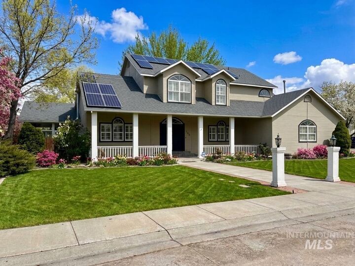 Property Photo:  480 E 21st N  ID 83647 