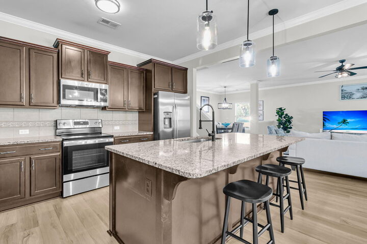 Property Photo:  148 Balsam Circle  SC 29485 