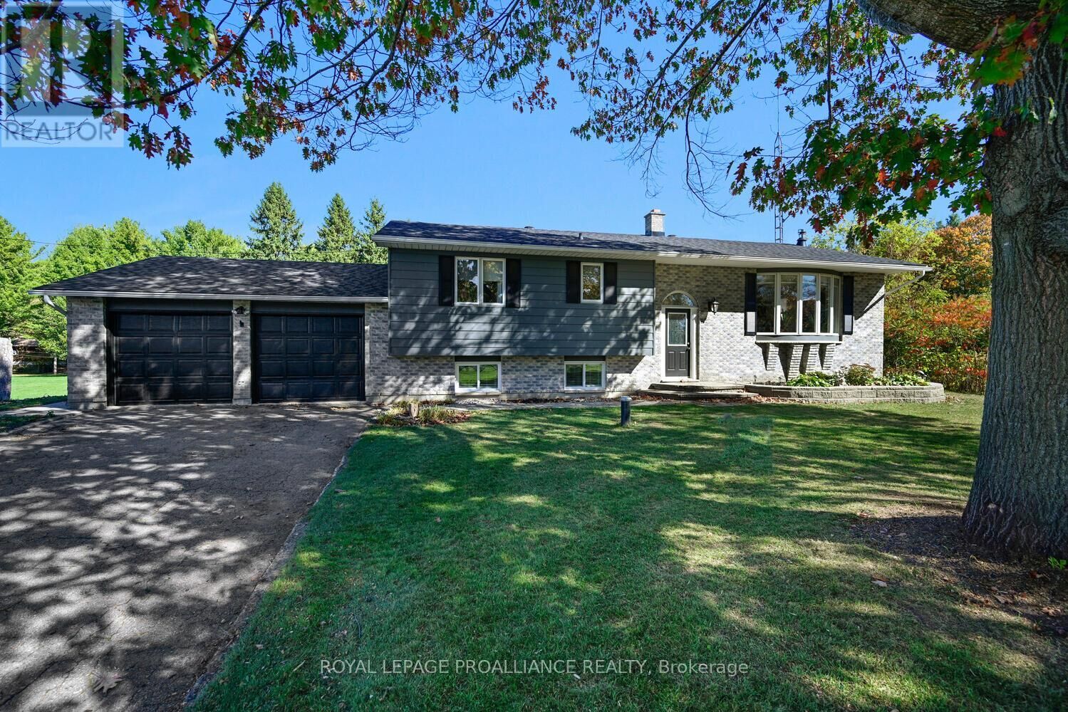 Property Photo: 2597 North Campbell Road ON K0E 1T0