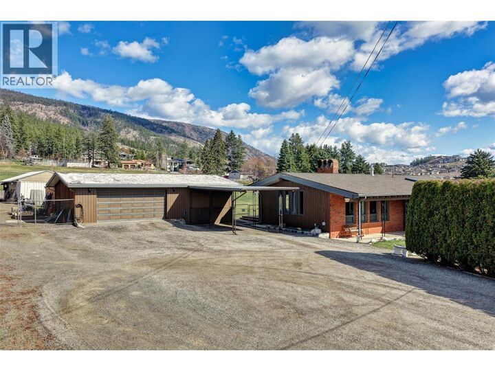 Property Photo: 3131 Elliott Road BC V4T 1M7