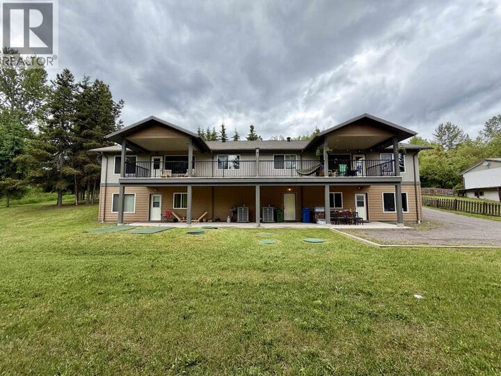 Property Photo: 3640 Victoria Drive A-B BC V0J 2N0