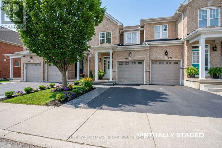 Photo de la propriété: 847 Newmarket Lane ON K7K 0C8