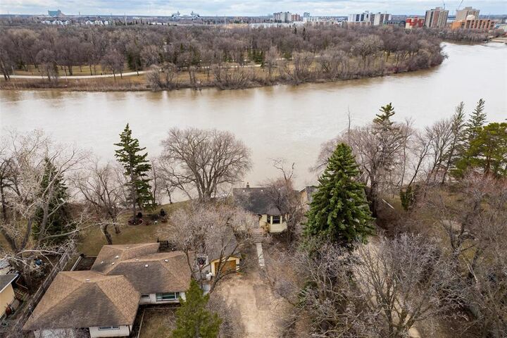 Photo de la propriété:  862 Crescent Drive  MB R3T 1X2 