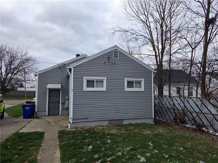 Property Photo:  3234 Oakridge Drive  OH 45417 