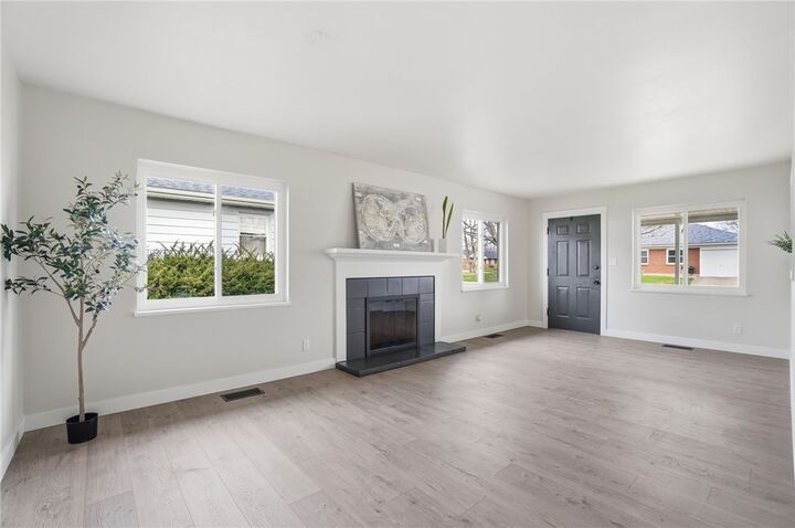 Property Photo:  804 Hollendale Drive  OH 45429 