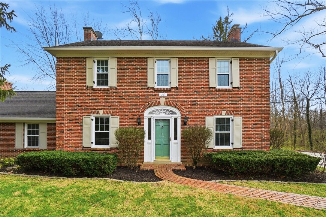 Property Photo: 662 Nutt Road OH 45458