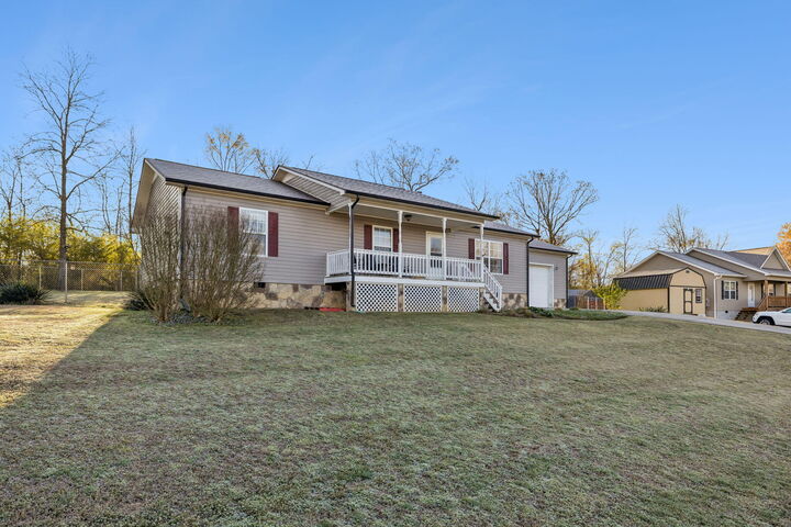 Property Photo: 209 Lanier Drive GA 30705