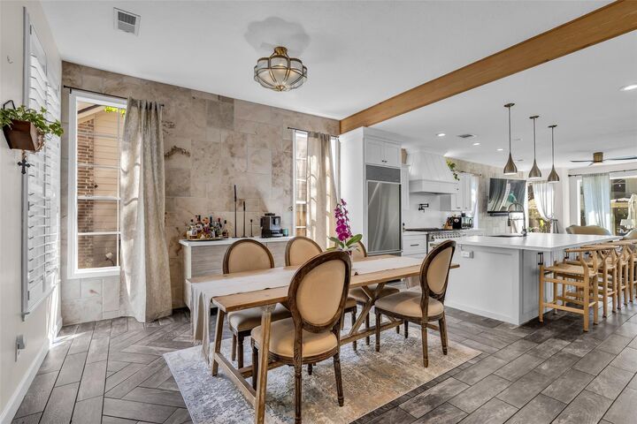 Property Photo:  55 S Bethany Bend Circle  TX 77382 