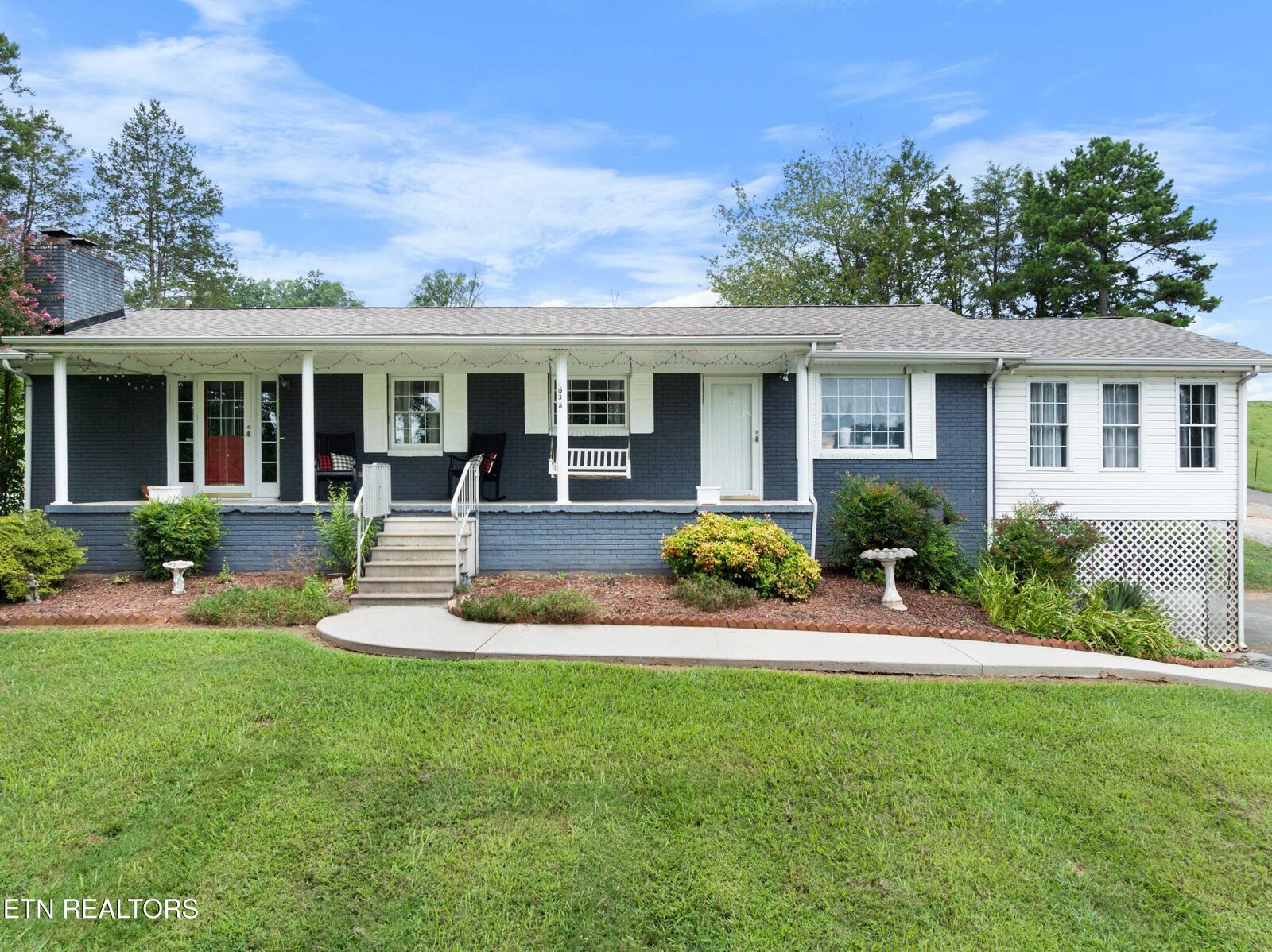 Property Photo: 2485 Indian Ridge Rd TN 37709