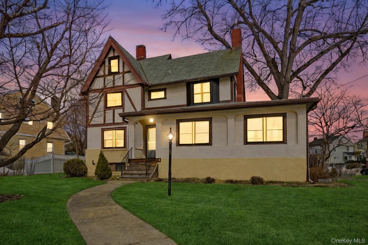 Property Photo:  25 Midland Avenue  NY 10606 