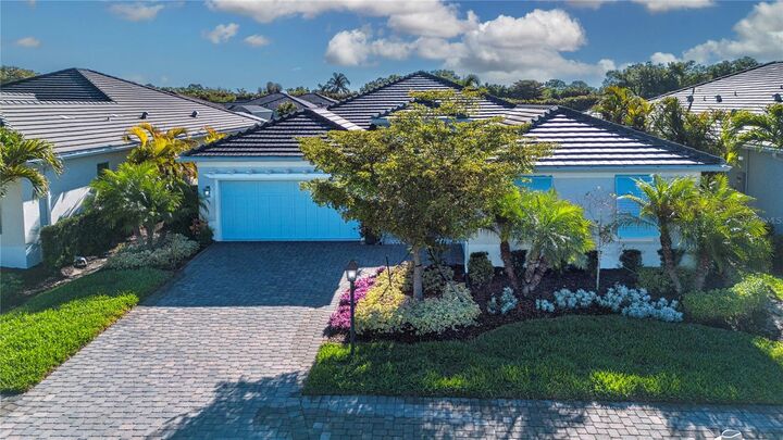 Property Photo:  7732 Sandhill Lake Drive  FL 34241 