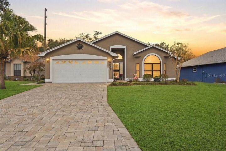 Property Photo:  6307 Egret Drive  FL 33809 