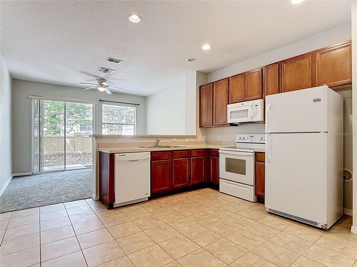 Property Photo:  2656 Mayaguana Street  FL 34747 