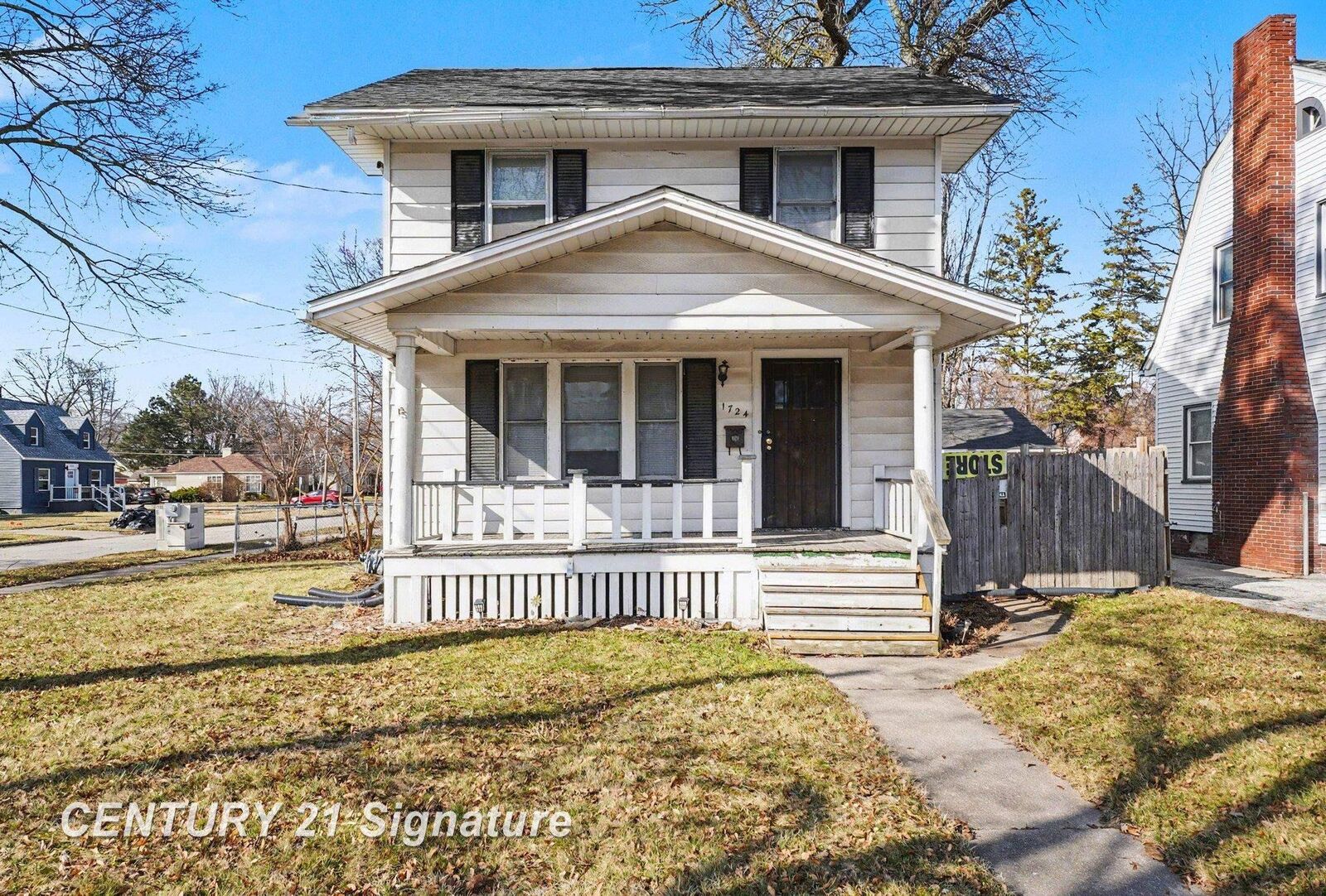 Property Photo:  1724 State Street  MI 48602 