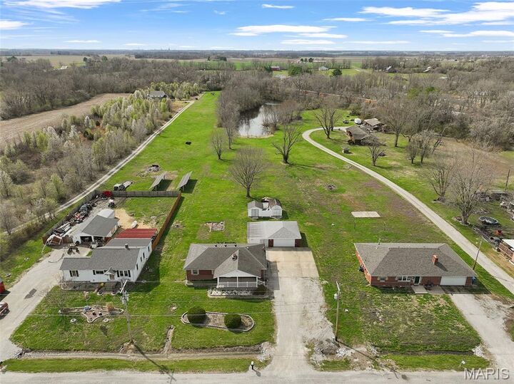 Property Photo:  5537 N State Route 159  IL 62025 