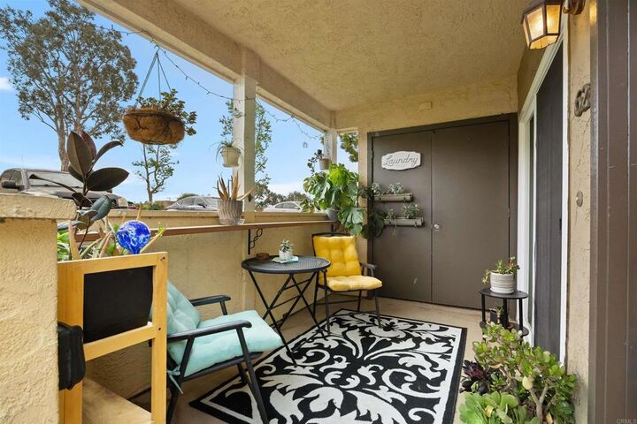 Property Photo:  5034 Los Morros Way 62  CA 92057 
