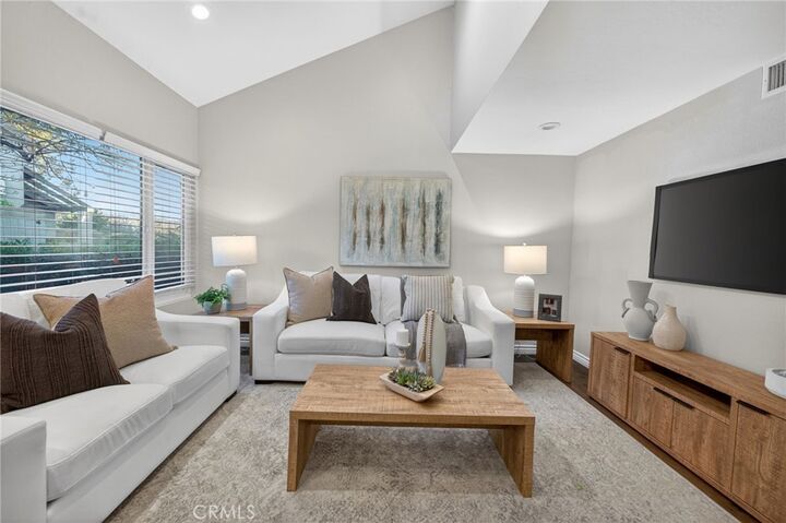 Property Photo: 10852 Caravelle CA 92124