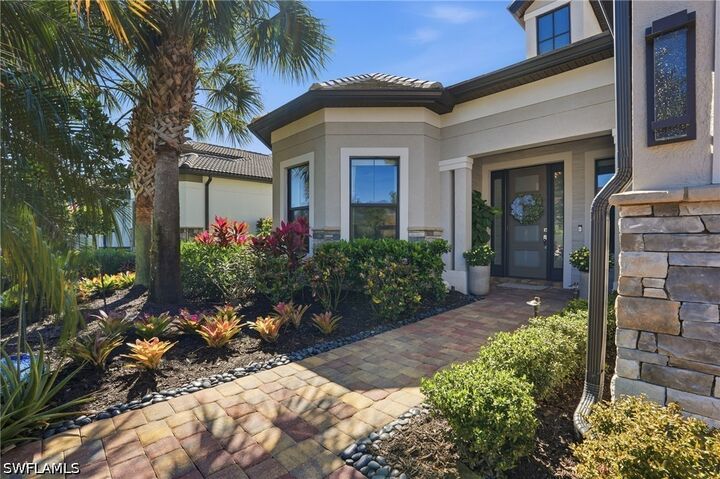 Property Photo:  8876 Spotted Towhee Drive  FL 34120 