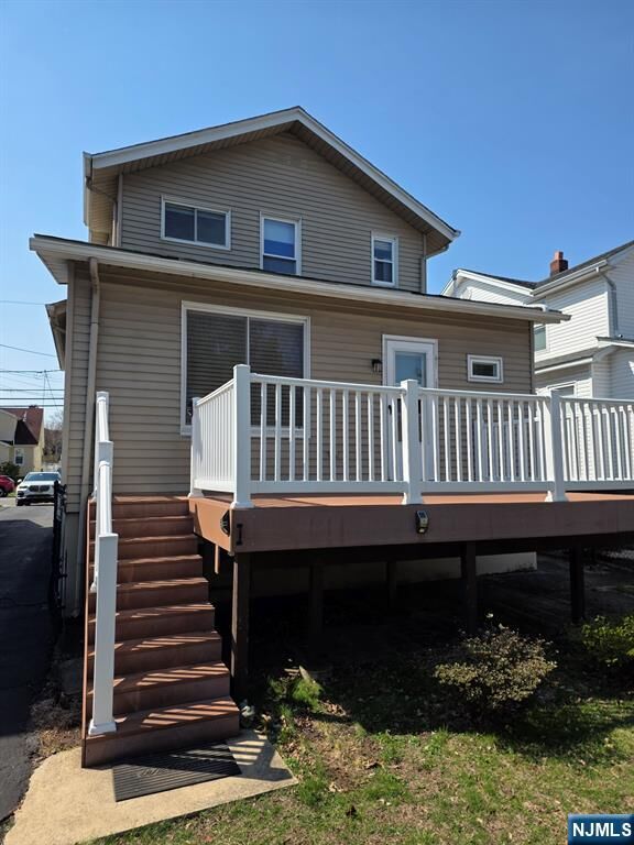 Property Photo:  58 Sunset Avenue  NJ 07031 