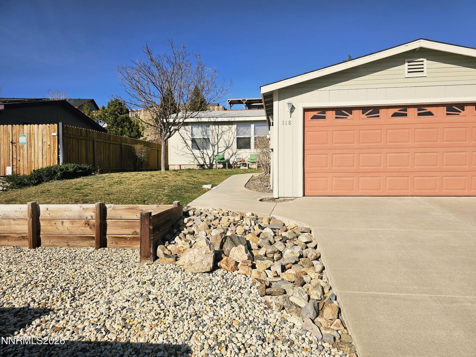 Property Photo: 118 Mark Street NV 89410