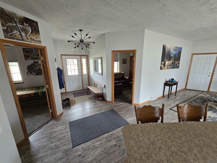 Property Photo:  402 S Pearl St  SD 57025 