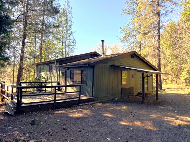 Property Photo:  250 Tunnel Creek Road  OR 97526 