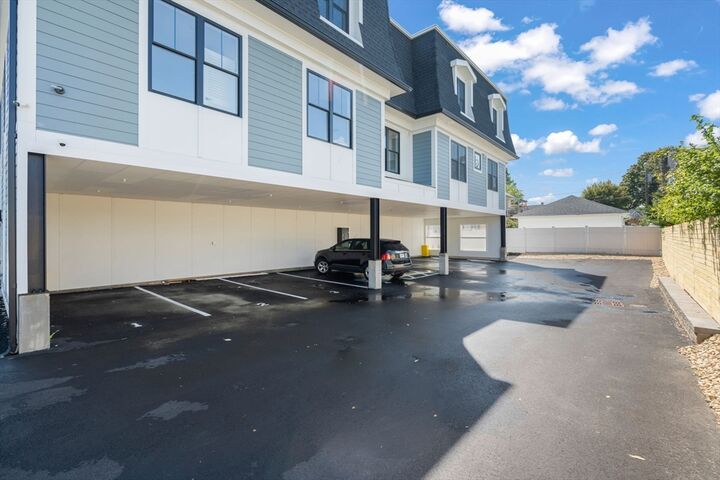 Property Photo:  260 Elm St  MA 02149 