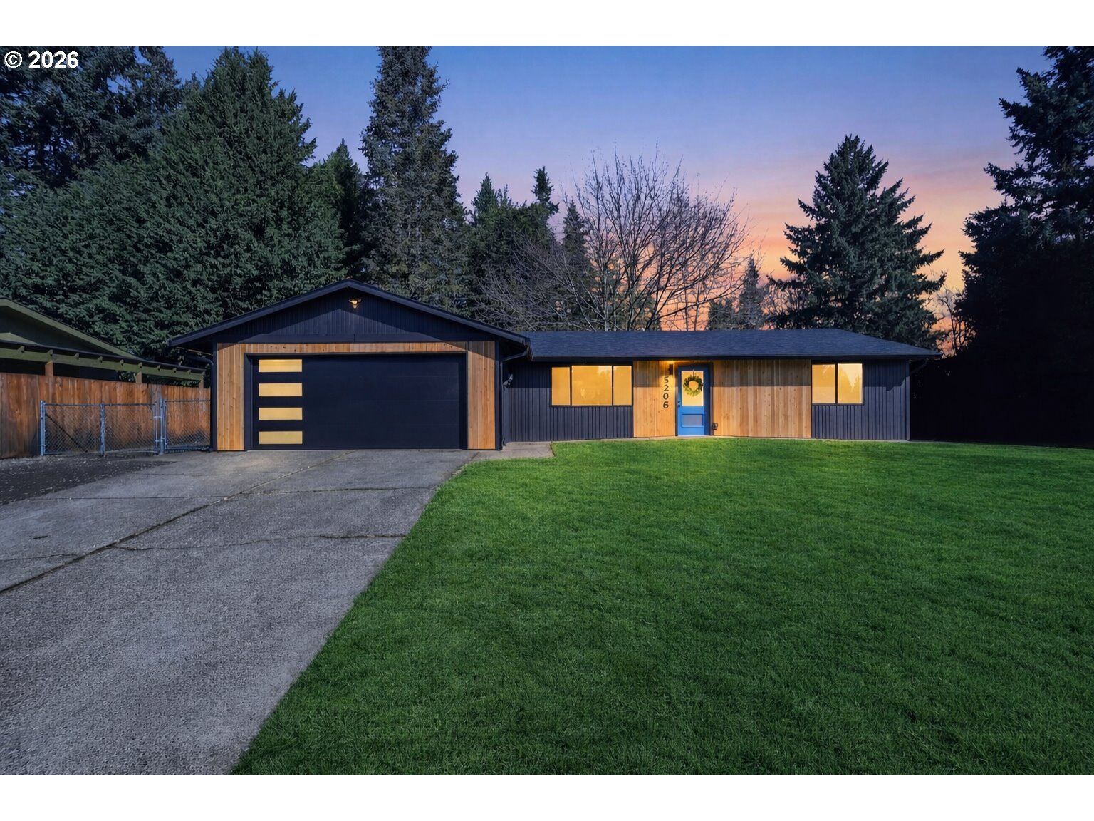 Property Photo:  9206 NE 75th St  WA 98662 