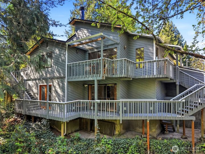 Property Photo:  2545 NE 95th Street  WA 98115 