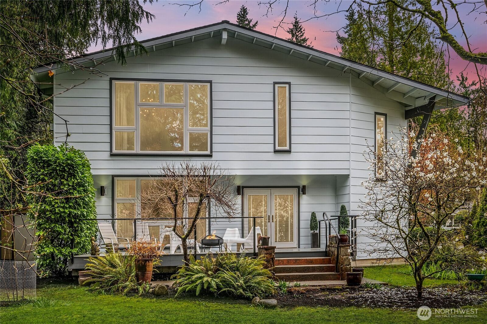 Property Photo:  11223  109th Avenue NE  WA 98033 