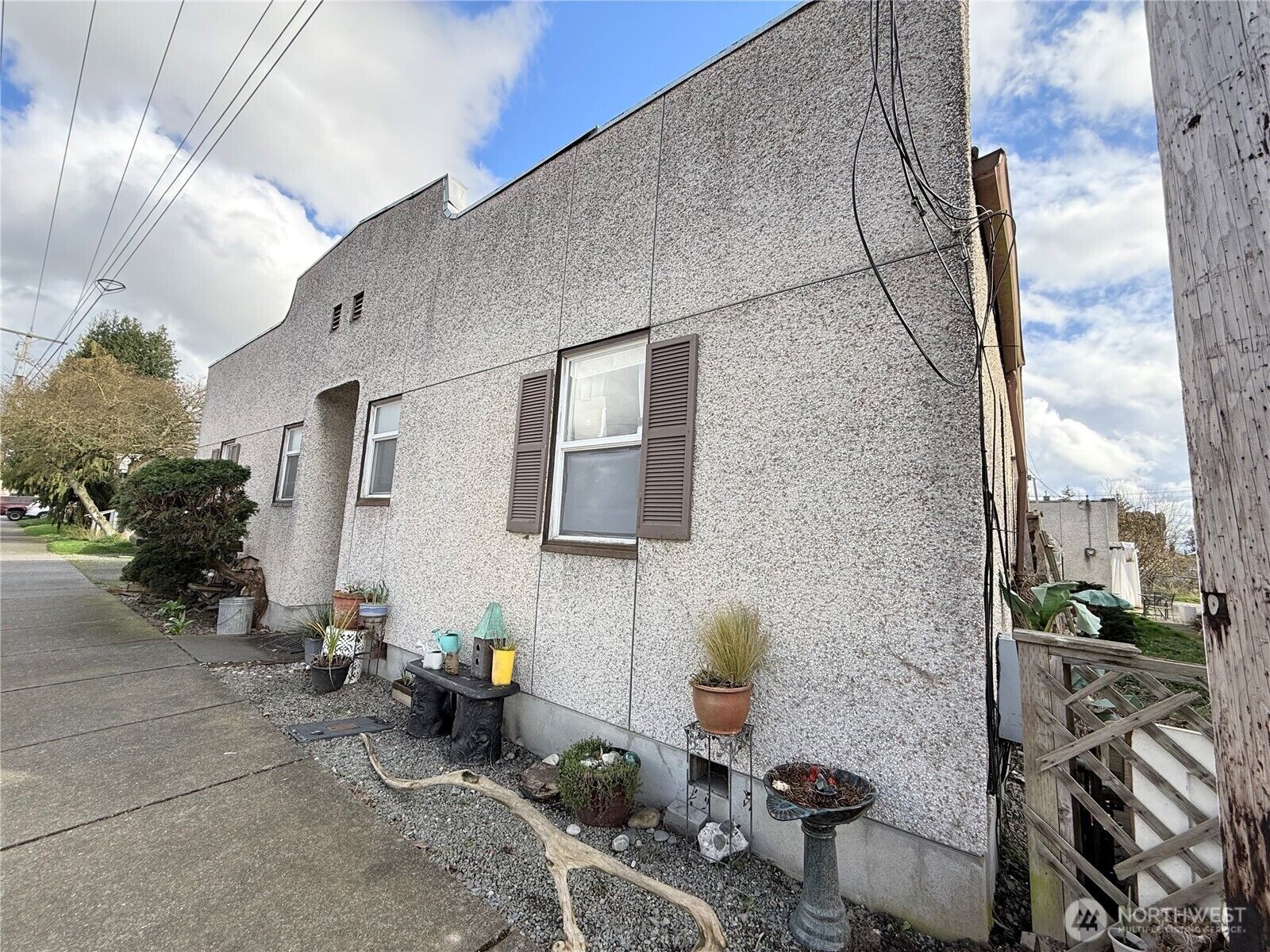 Property Photo:  606  Greenleaf Avenue  WA 98233 