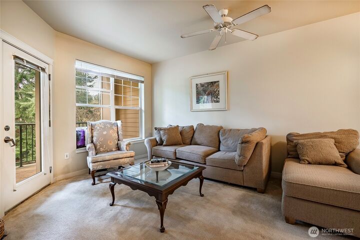 Property Photo: 4313 Issaquah-Pine Lake Road SE 205 WA 98075