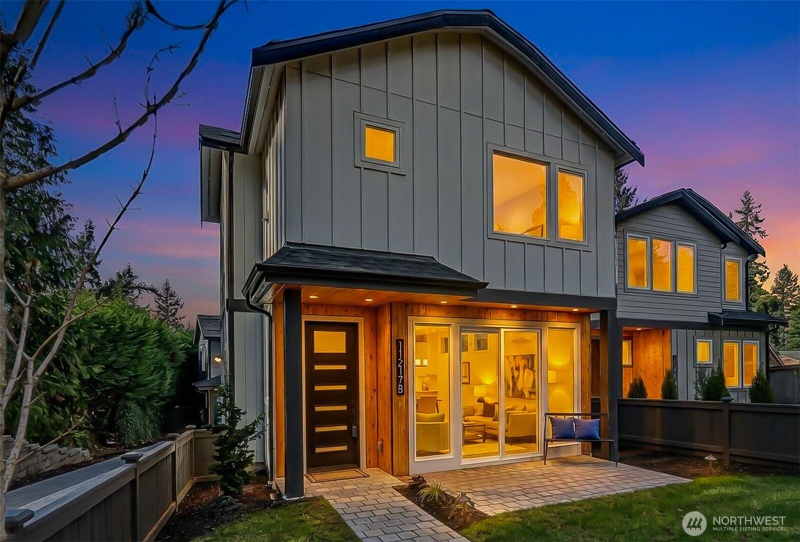 Property Photo:  11217 NE 95th Street B  WA 98033 