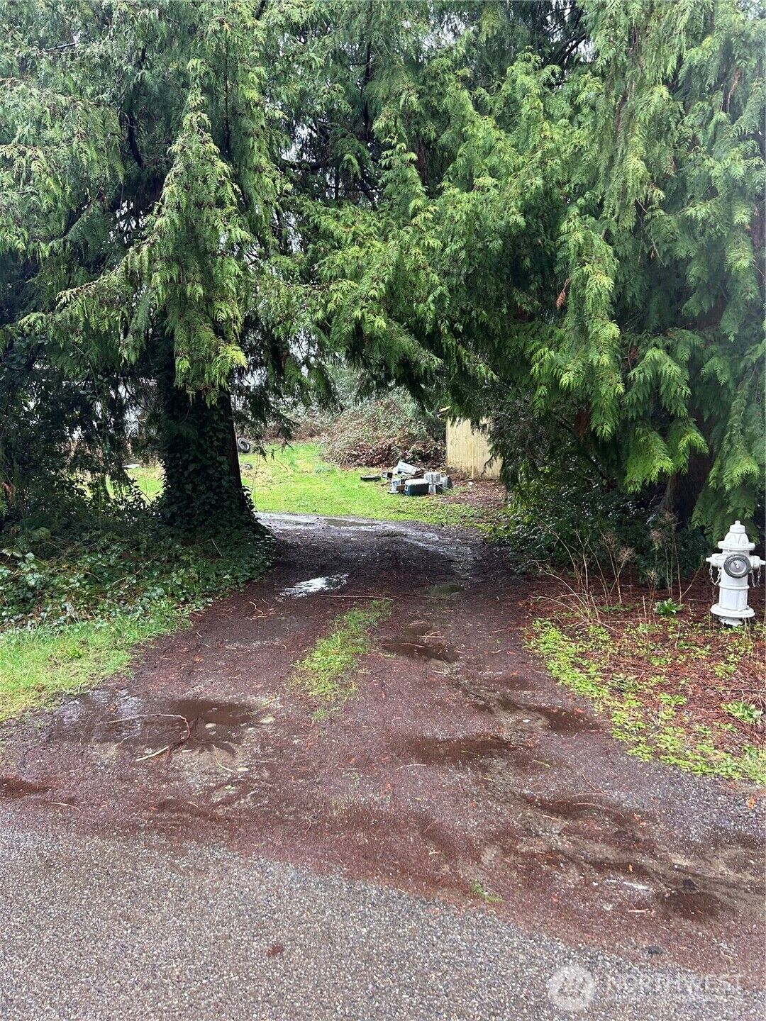 Property Photo: 9508 204th Ave E WA 98391