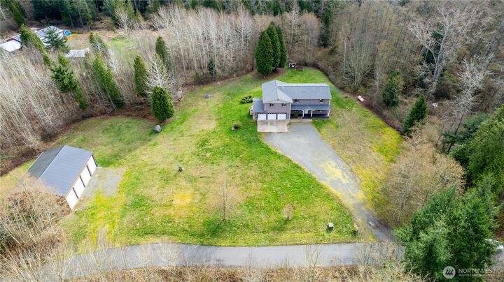 Property Photo: 3876 Aldergrove Road WA 98248